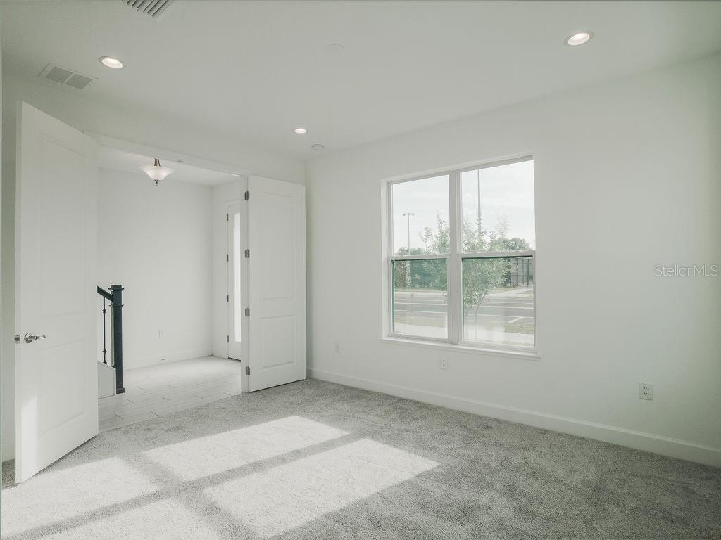 Image 5 of 35 For 2050 Packing District Way