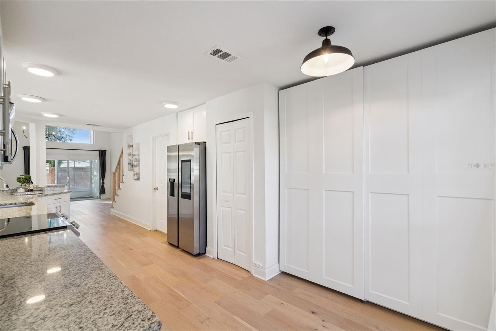 Image 17 of 51 For 3872 Lake Warren Drive