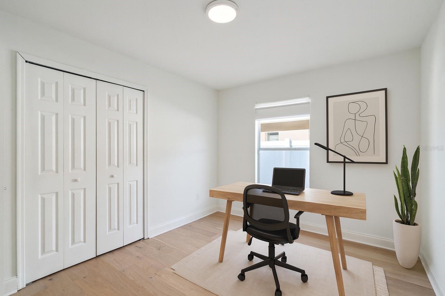 Image 27 of 51 For 3872 Lake Warren Drive