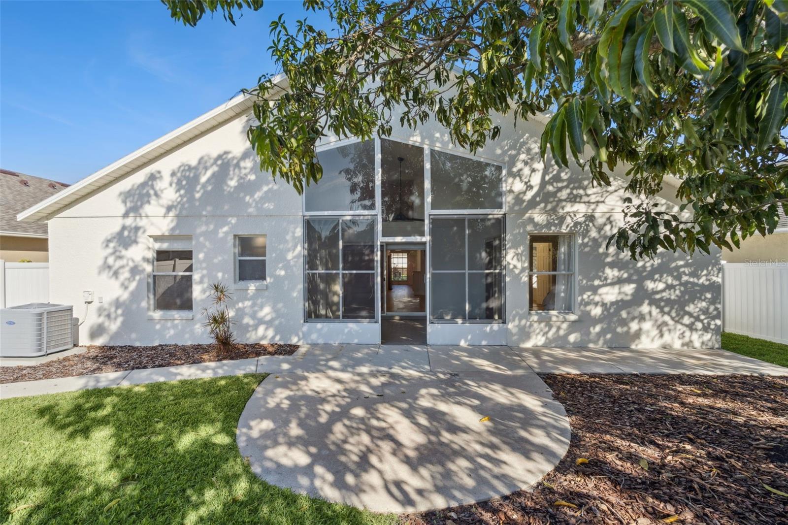 Image 35 of 51 For 3872 Lake Warren Drive