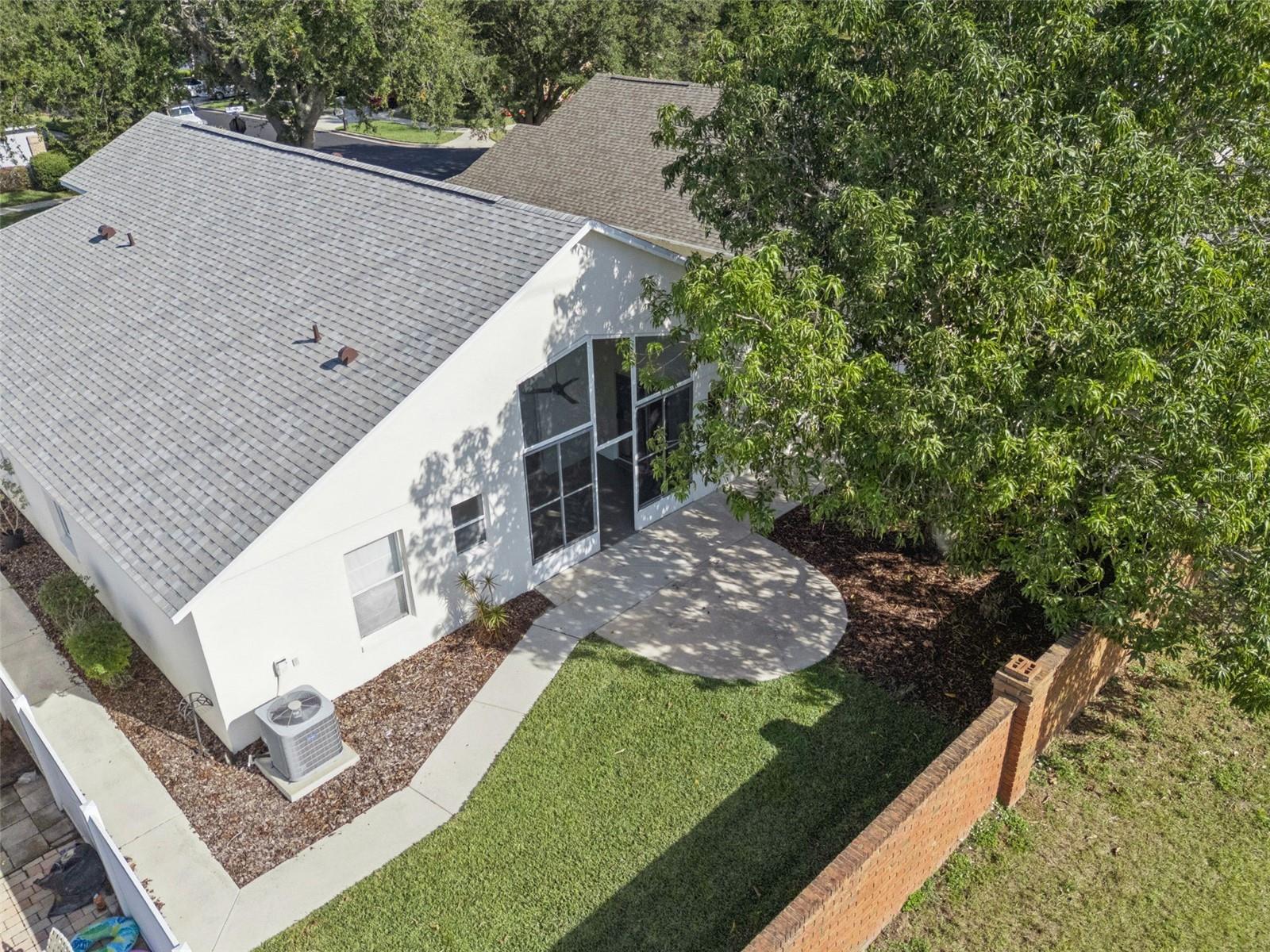 Image 39 of 51 For 3872 Lake Warren Drive