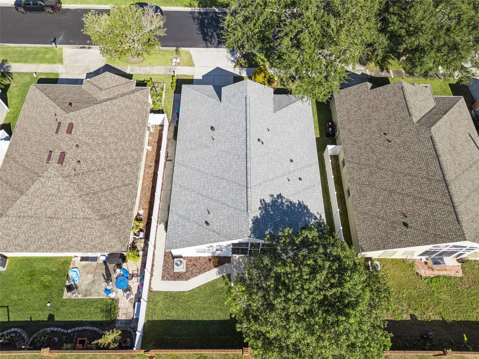 Image 40 of 51 For 3872 Lake Warren Drive