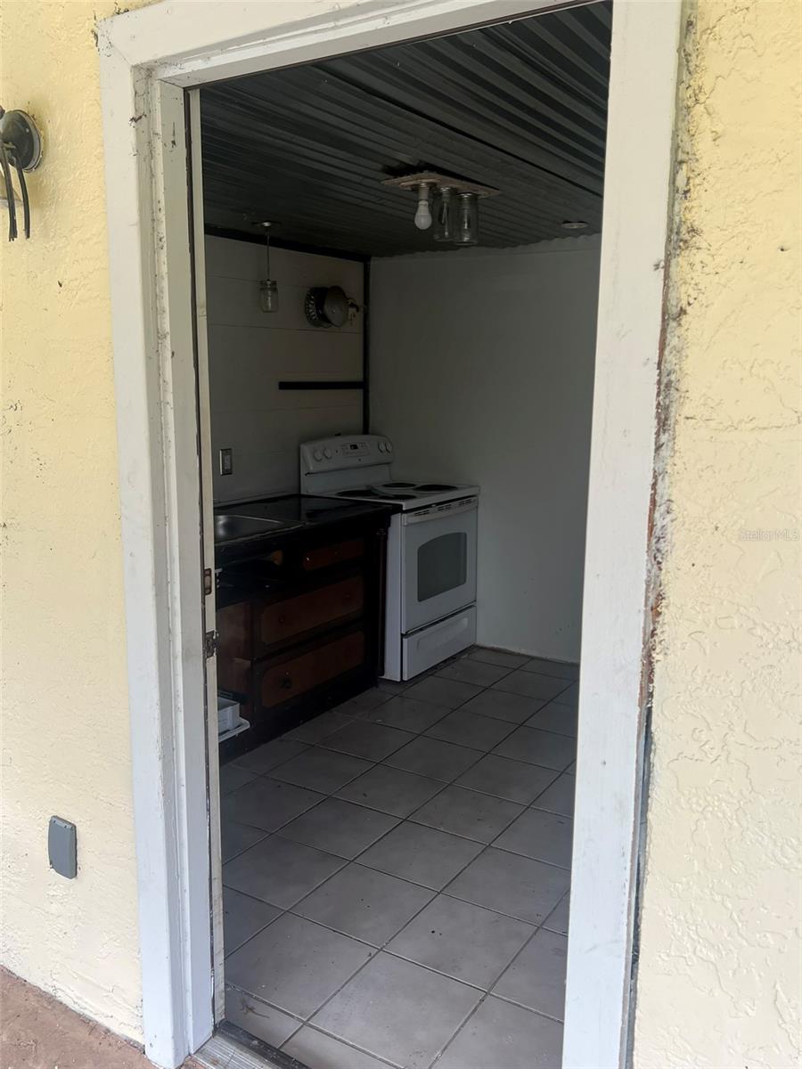 Image 15 of 33 For 2112 Lee Street