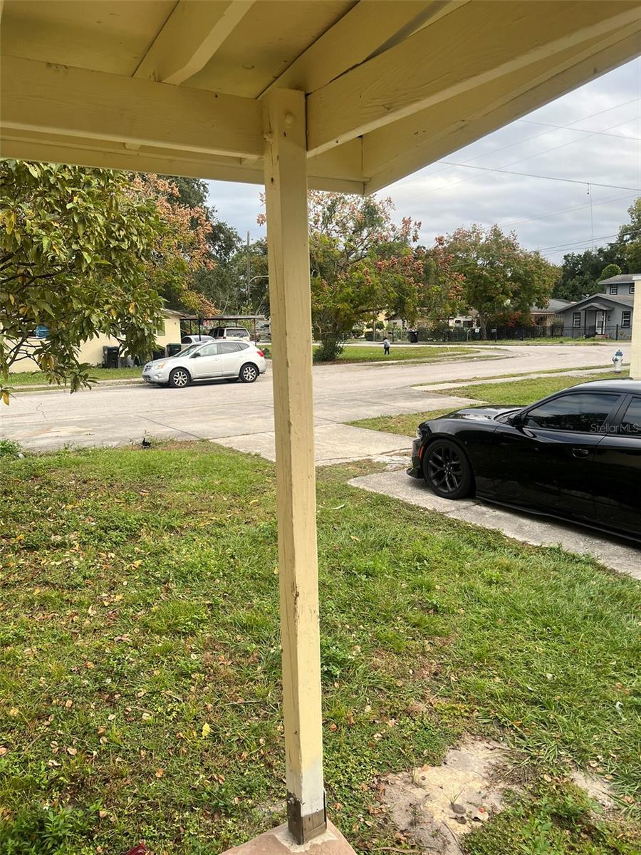 Image 3 of 33 For 2112 Lee Street