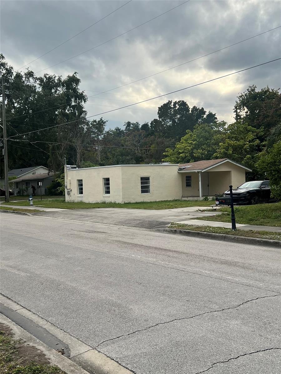 Image 4 of 33 For 2112 Lee Street