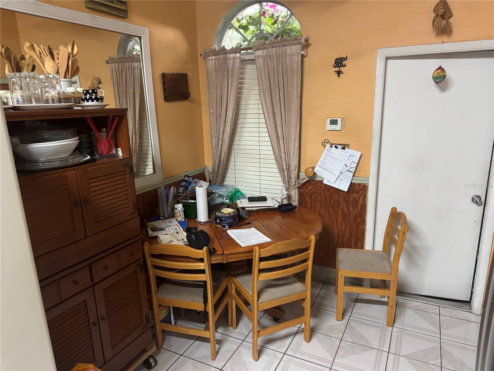 Image 6 of 21 For 5425 Wood Crossing Street