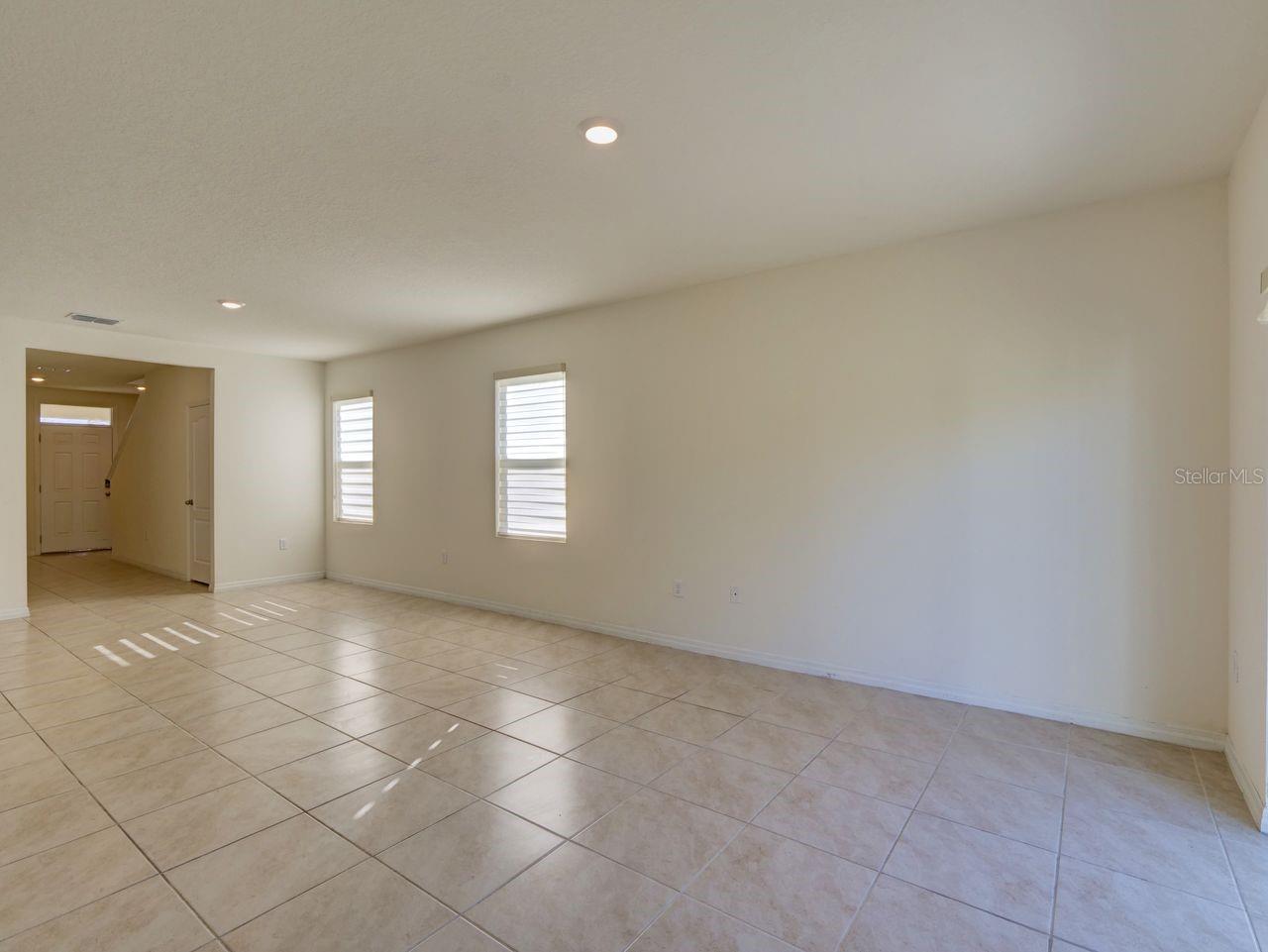 Image 12 of 50 For 2501 Ribbon Fall Avenue