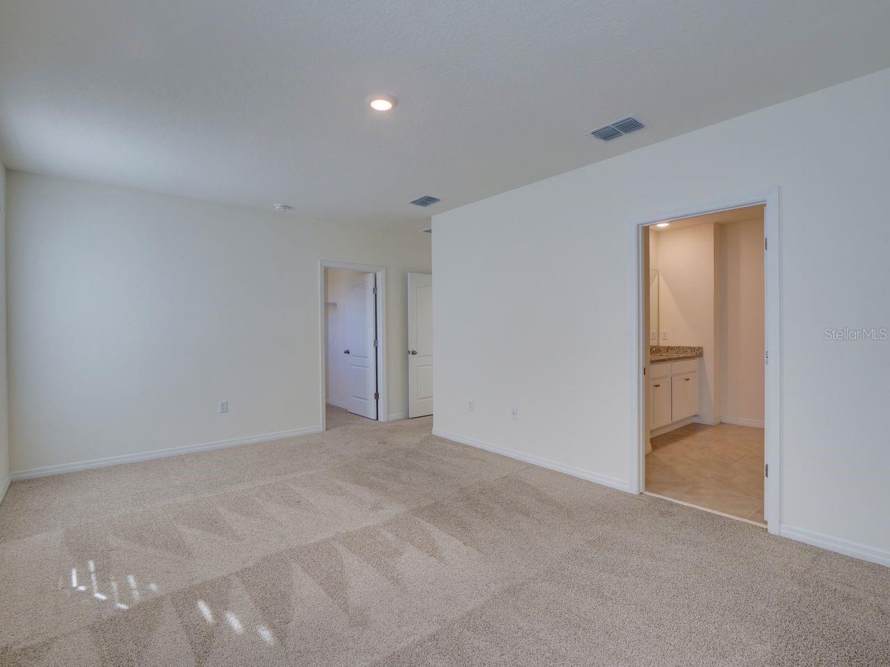 Image 19 of 50 For 2501 Ribbon Fall Avenue