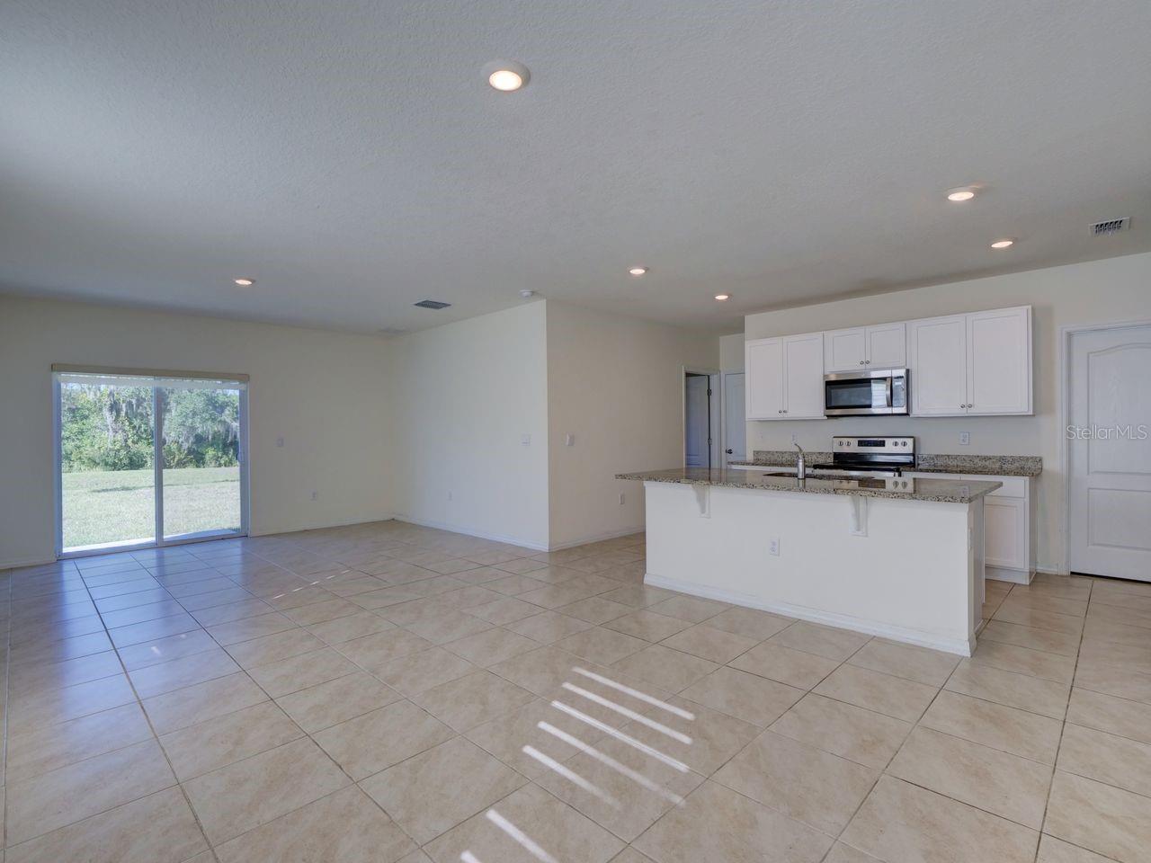 Image 5 of 50 For 2501 Ribbon Fall Avenue