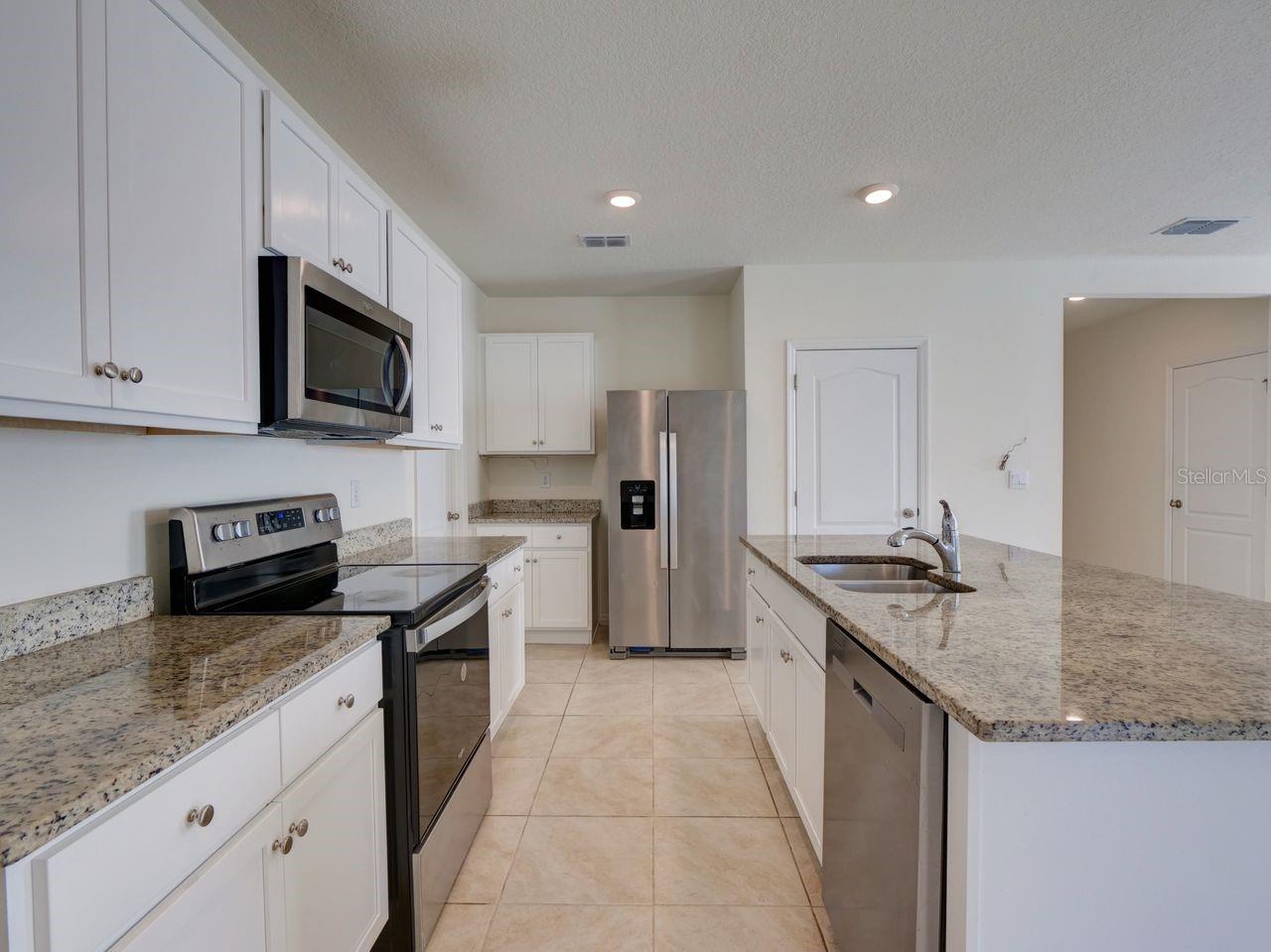 Image 7 of 50 For 2501 Ribbon Fall Avenue