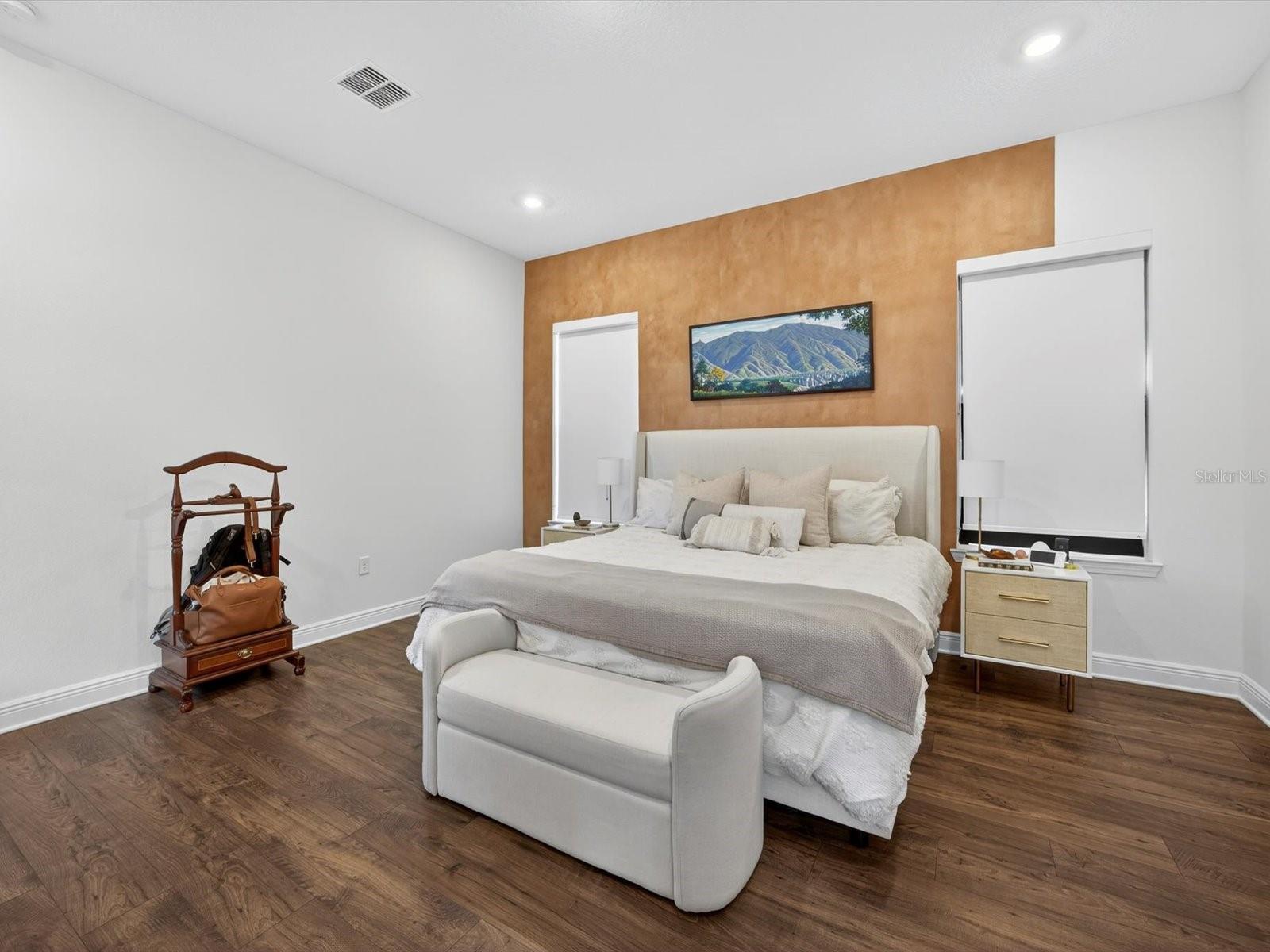 Image 15 of 44 For 9952 Rodbell St