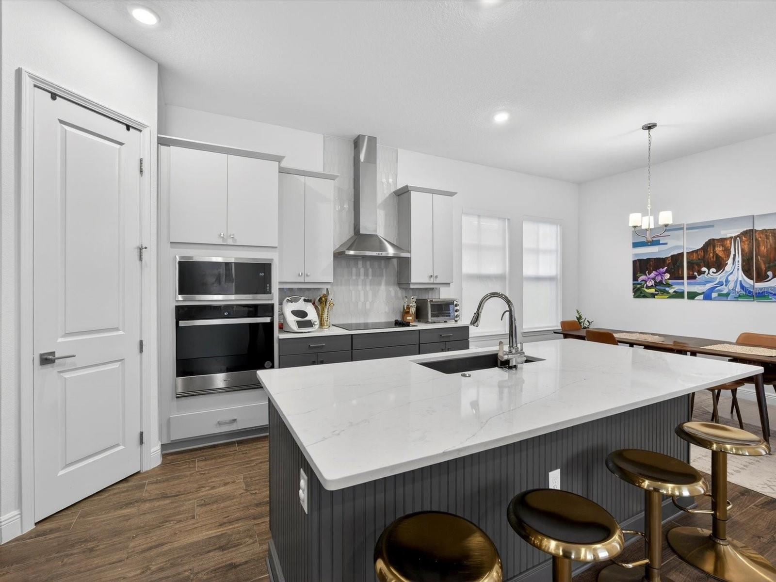 Image 7 of 44 For 9952 Rodbell St