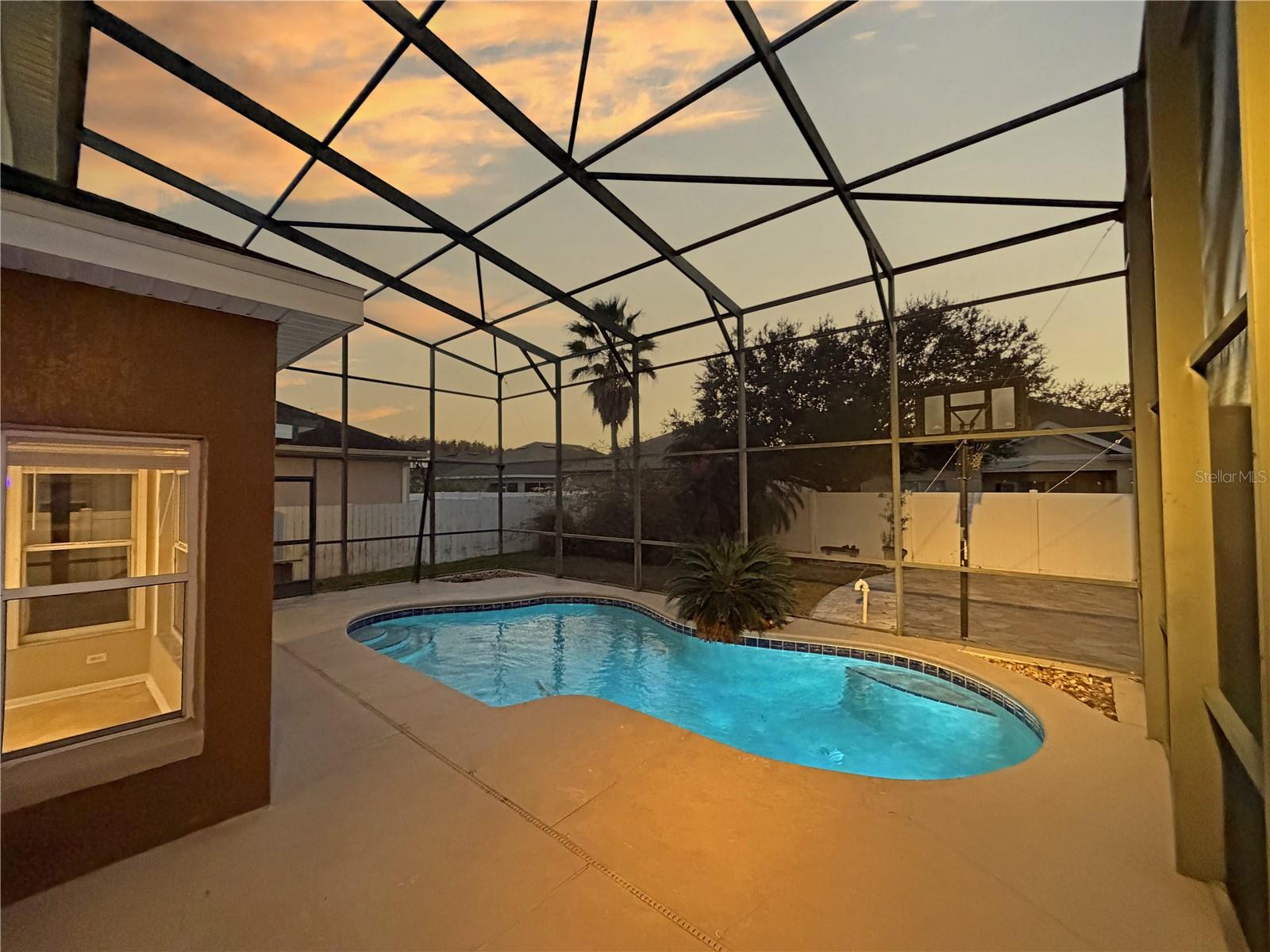 Image 40 of 48 For 14614 Grand Cove Drive