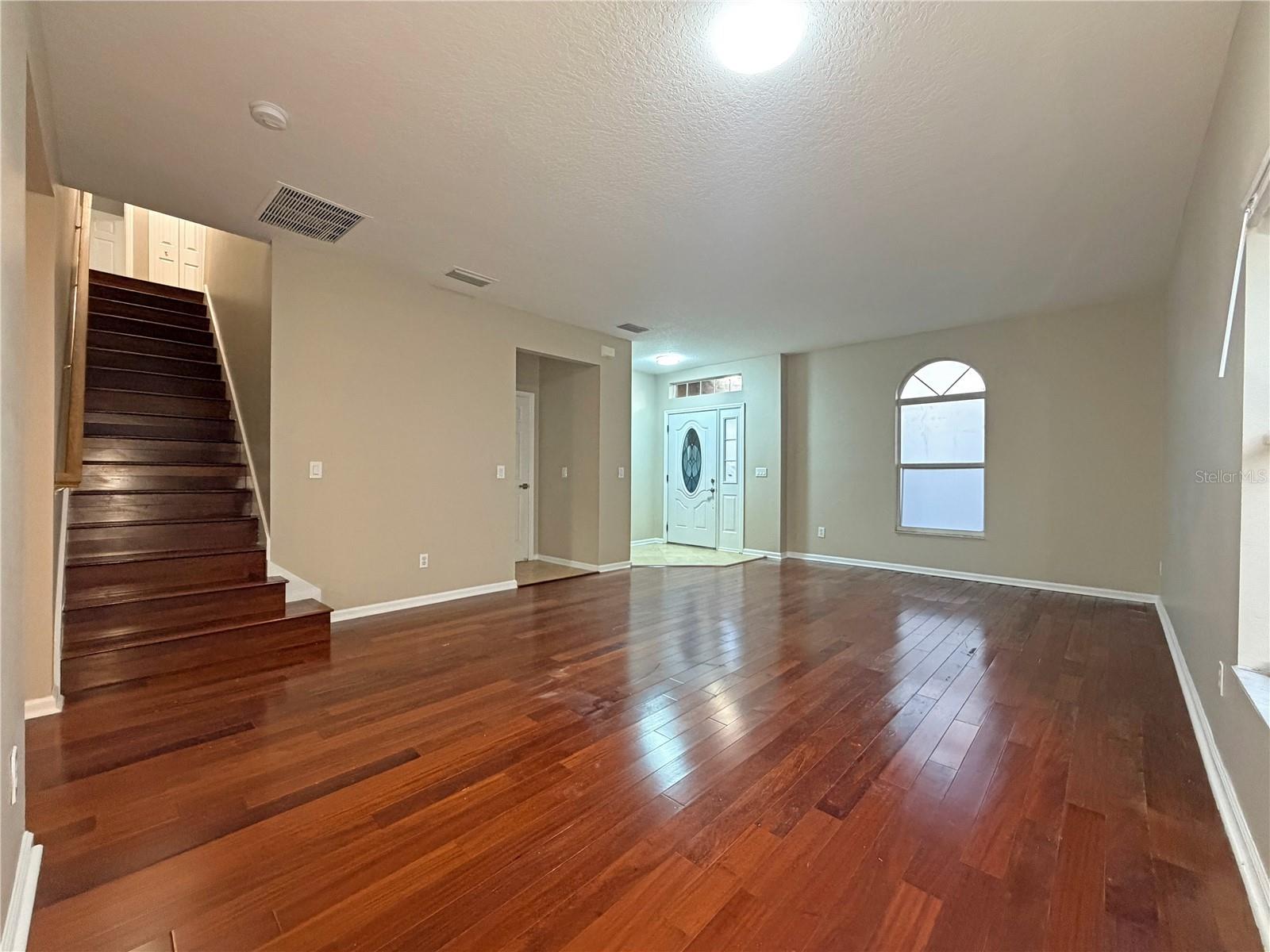 Image 8 of 48 For 14614 Grand Cove Drive