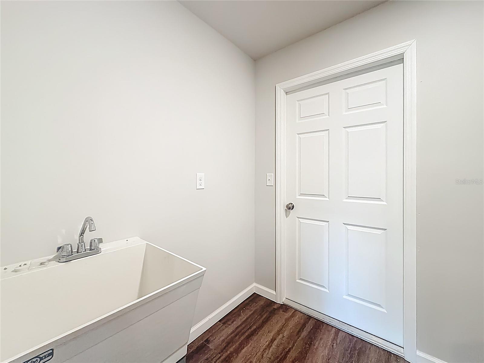 Image 25 of 54 For 168 Citrus Springs Boulevard