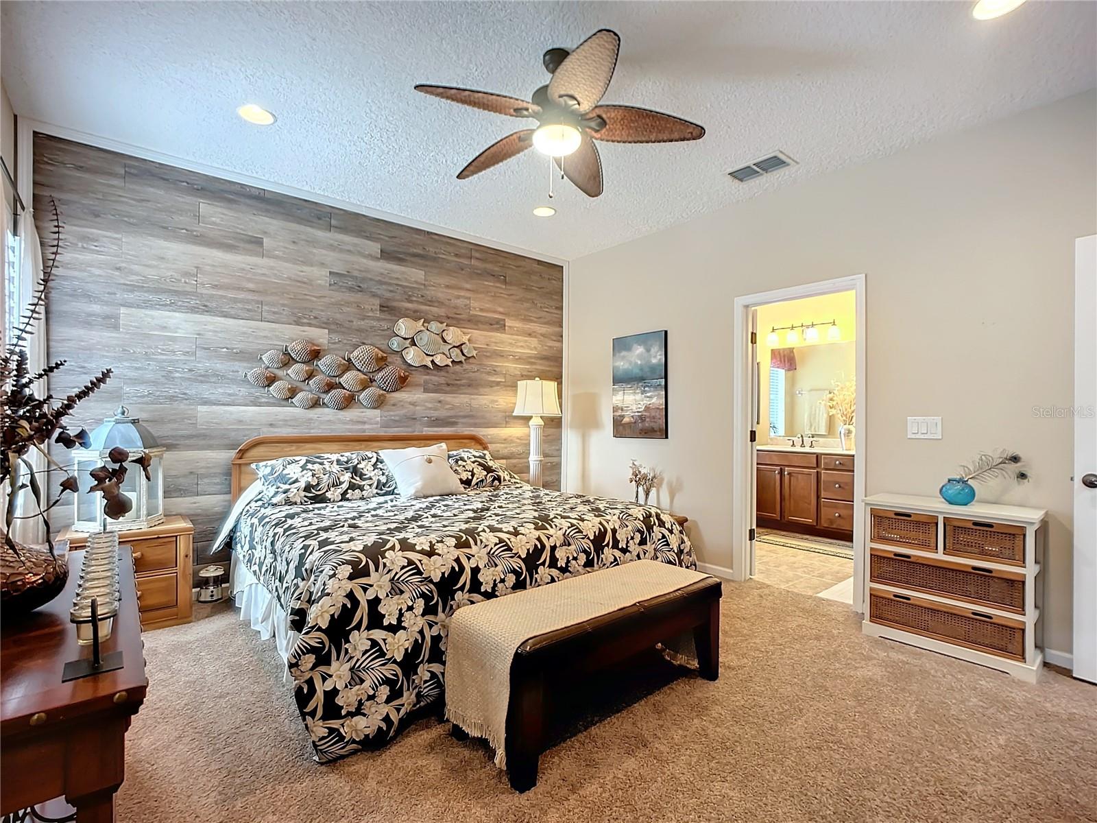 Image 30 of 69 For 798 Battersea Drive