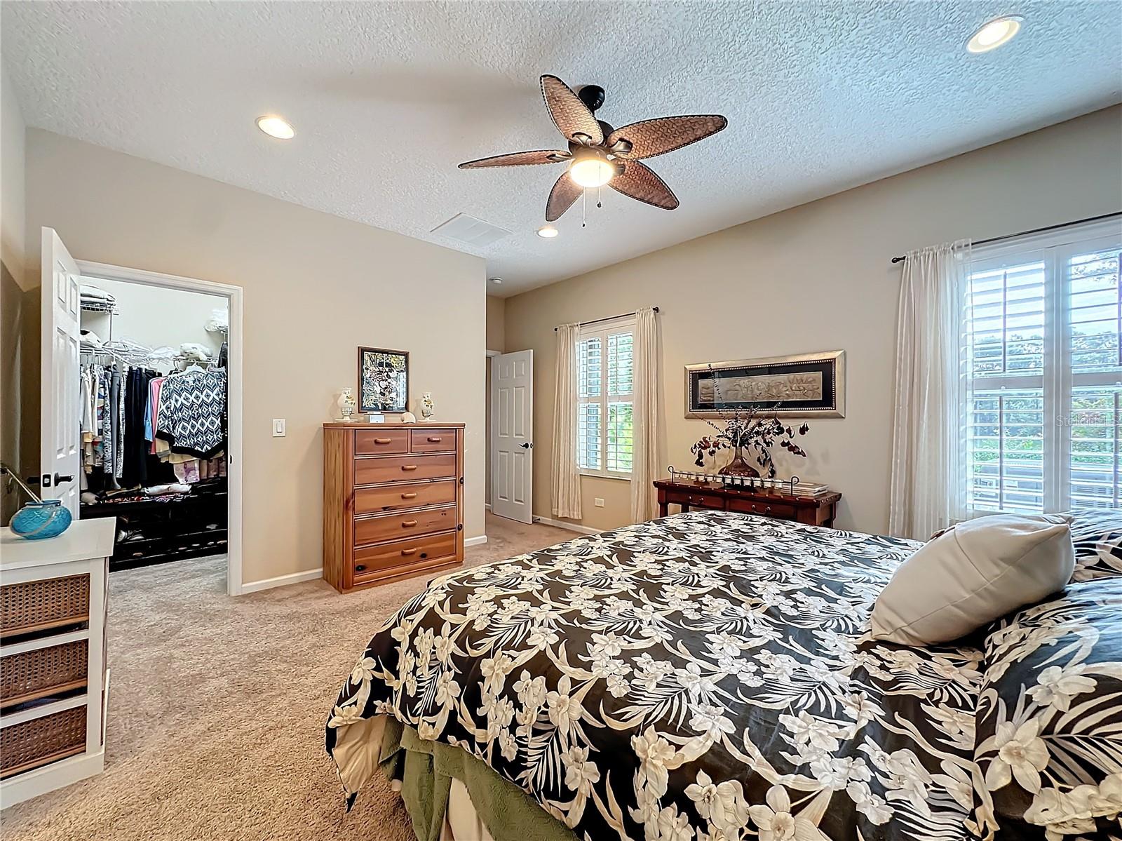 Image 32 of 69 For 798 Battersea Drive