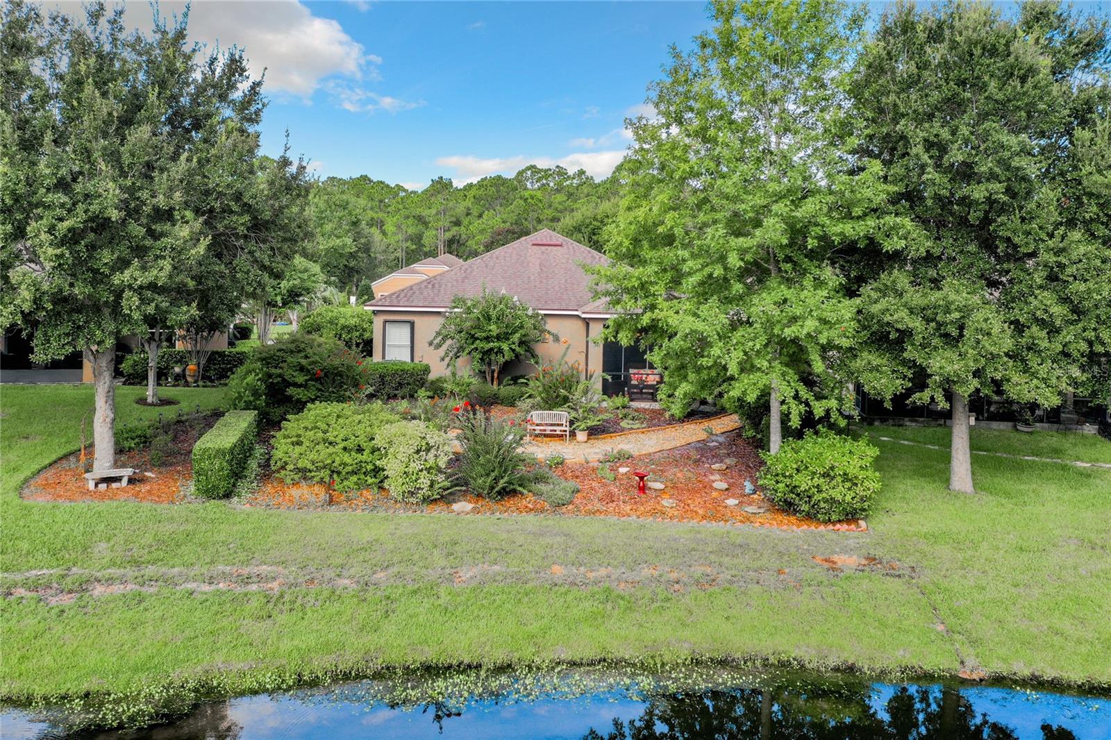 Image 40 of 69 For 798 Battersea Drive