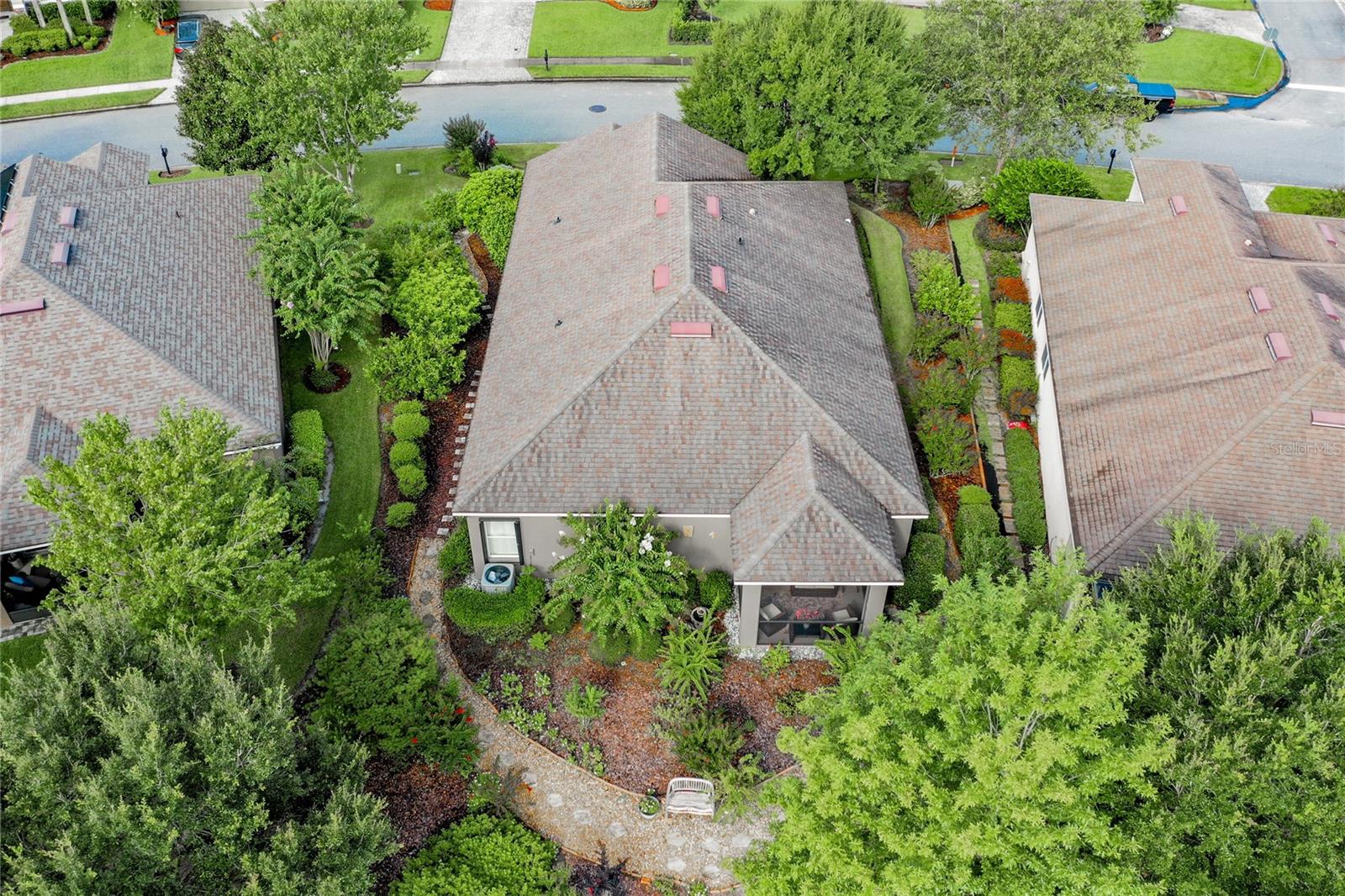 Image 52 of 69 For 798 Battersea Drive