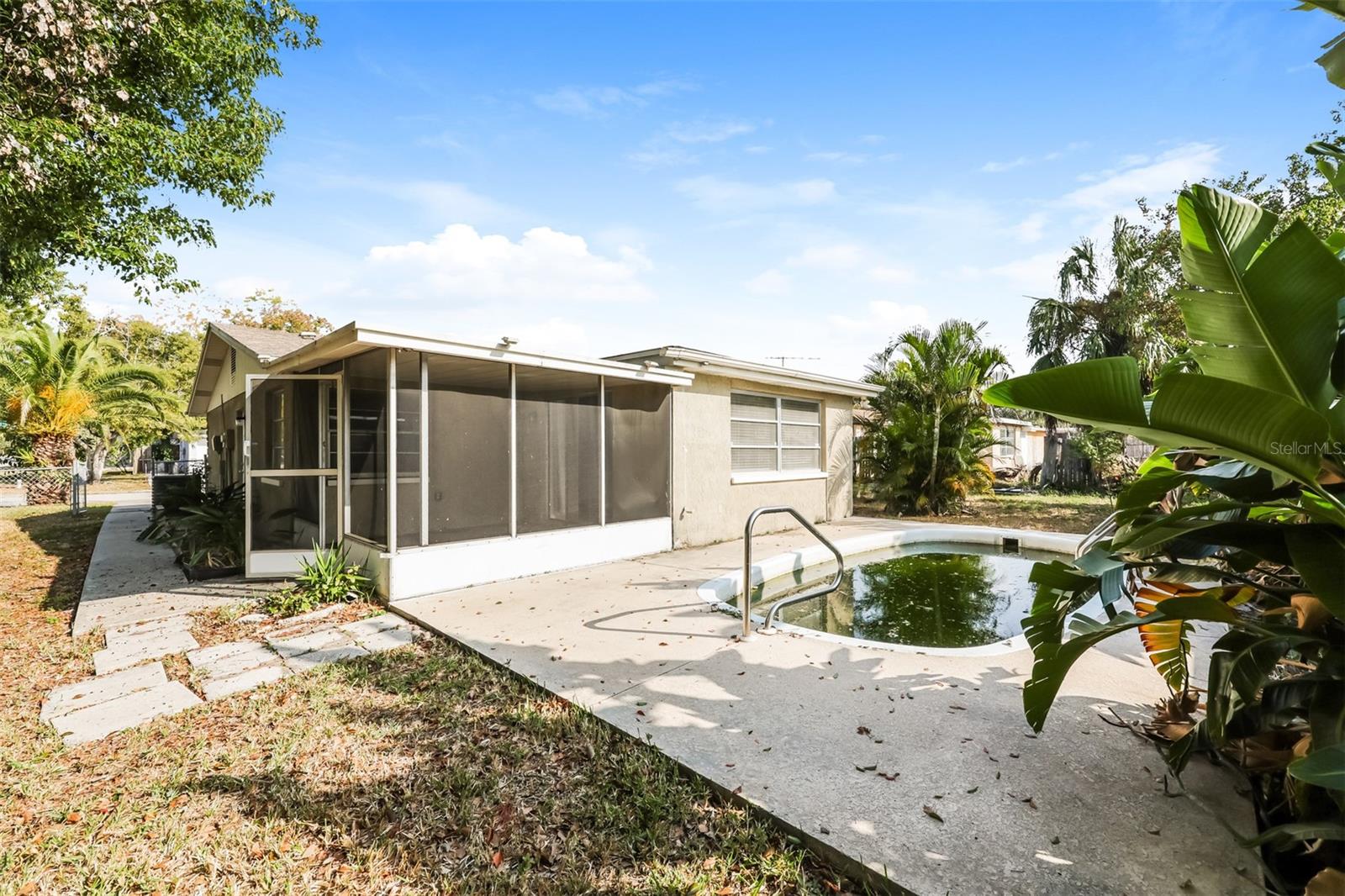 Image 19 of 21 For 7004 Mayfield Drive