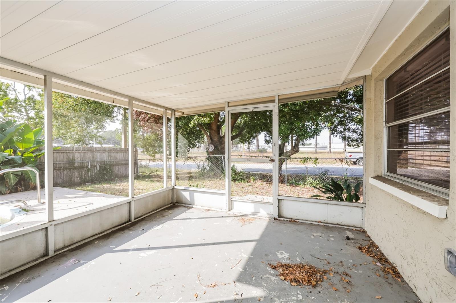 Image 20 of 21 For 7004 Mayfield Drive