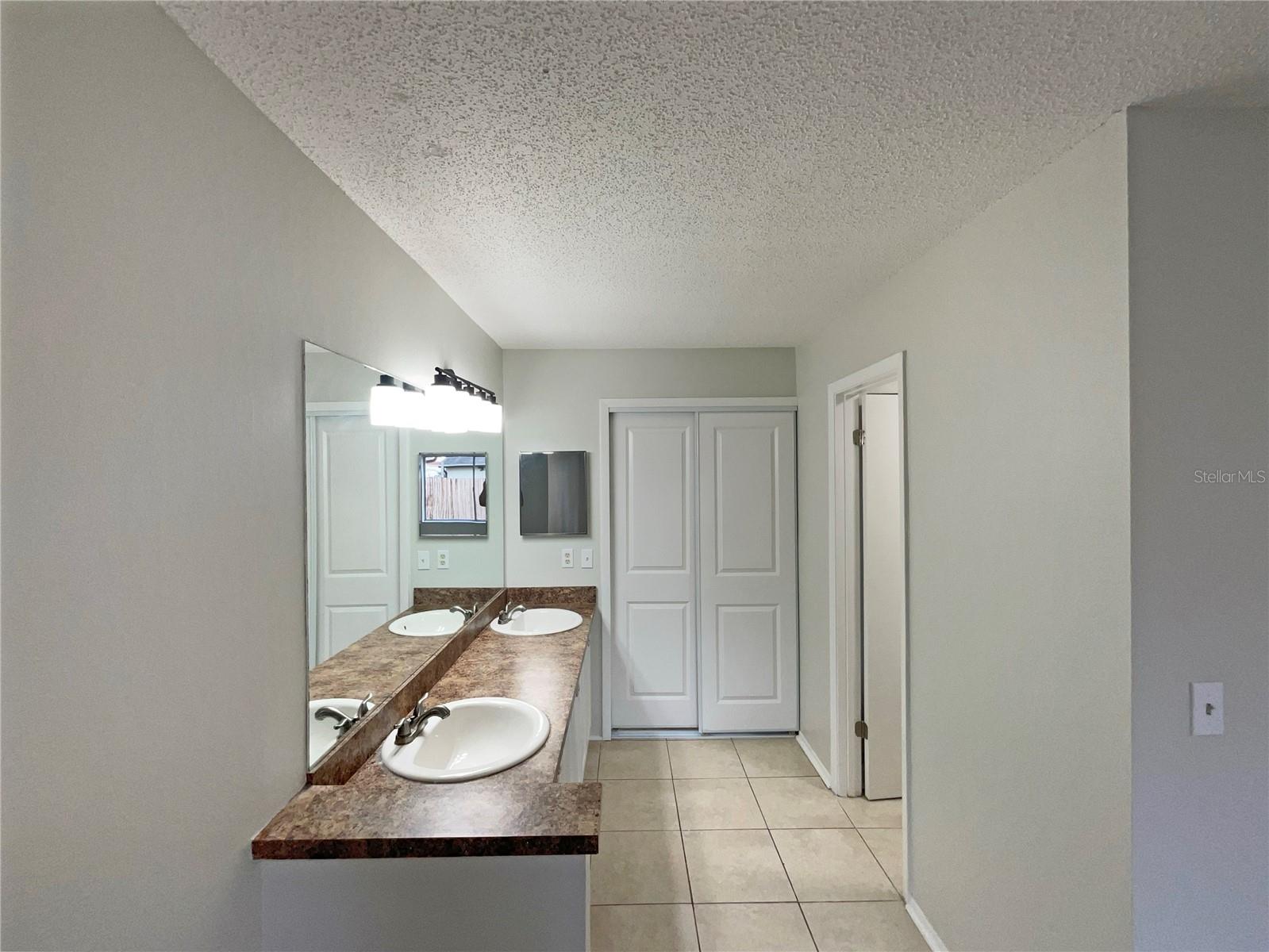 Image 11 of 20 For 2418 Turpin Drive