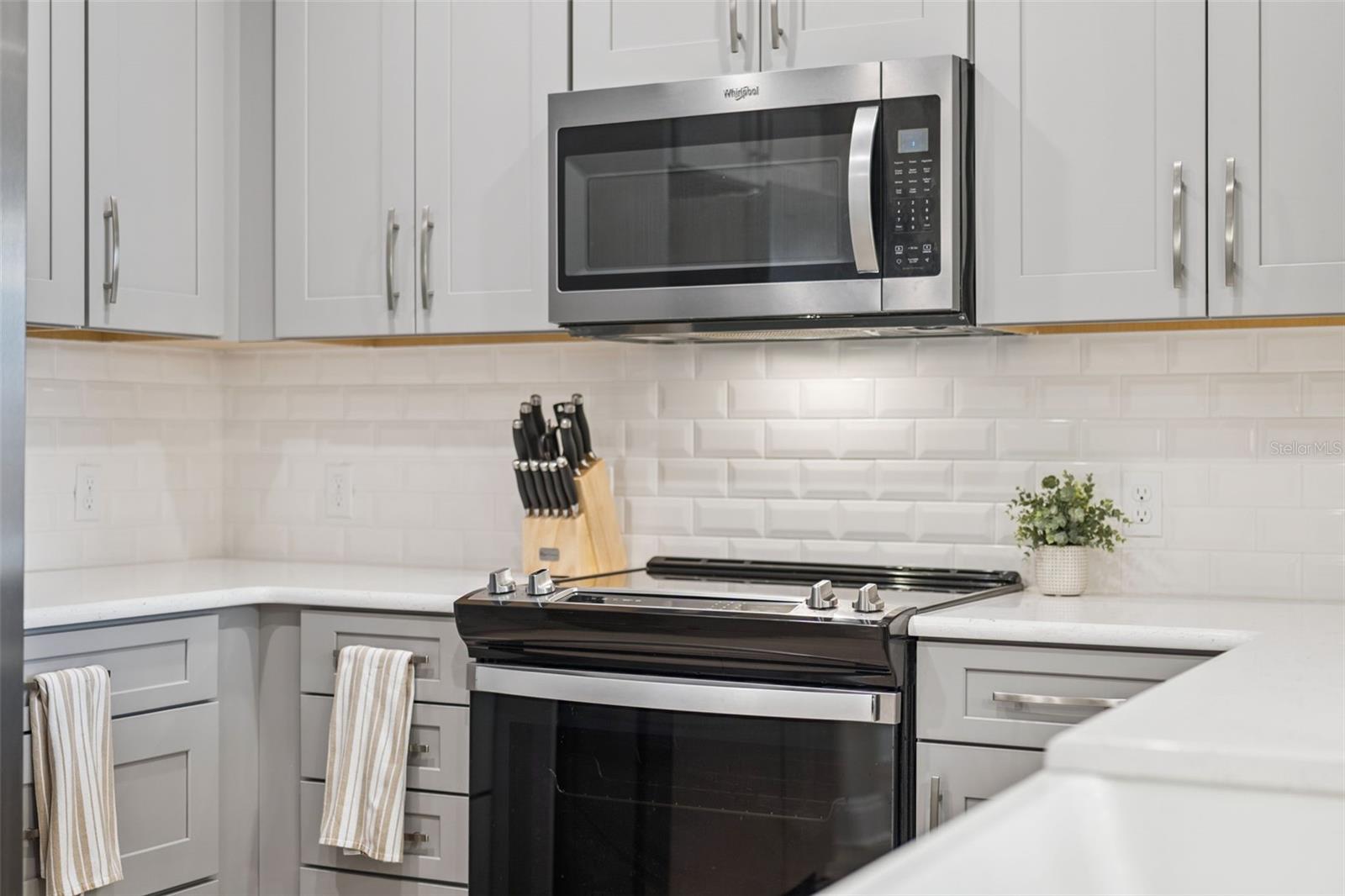 Image 15 of 79 For 7565 Laureate Boulevard 3304