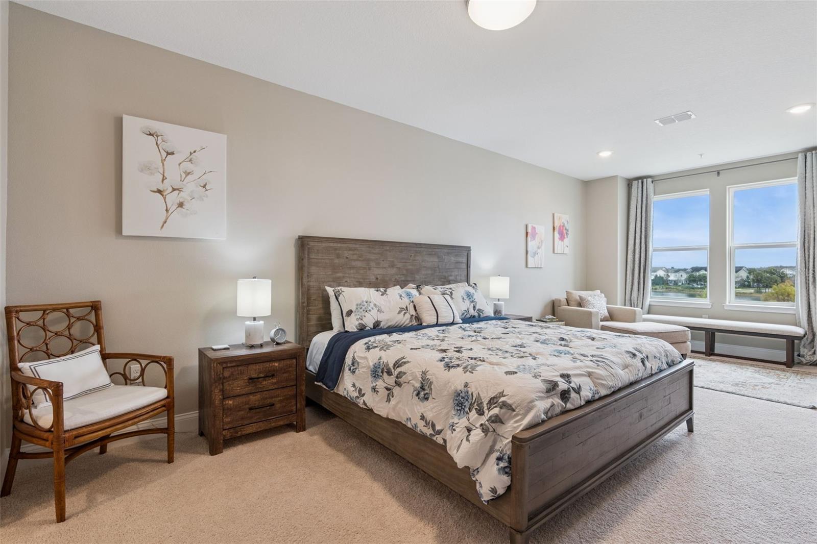 Image 25 of 79 For 7565 Laureate Boulevard 3304