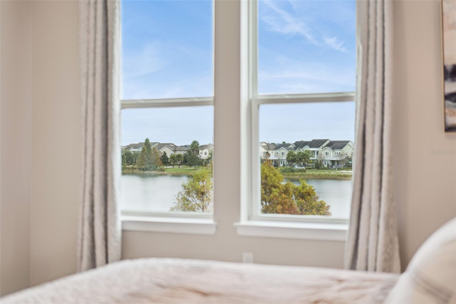 Image 33 of 79 For 7565 Laureate Boulevard 3304