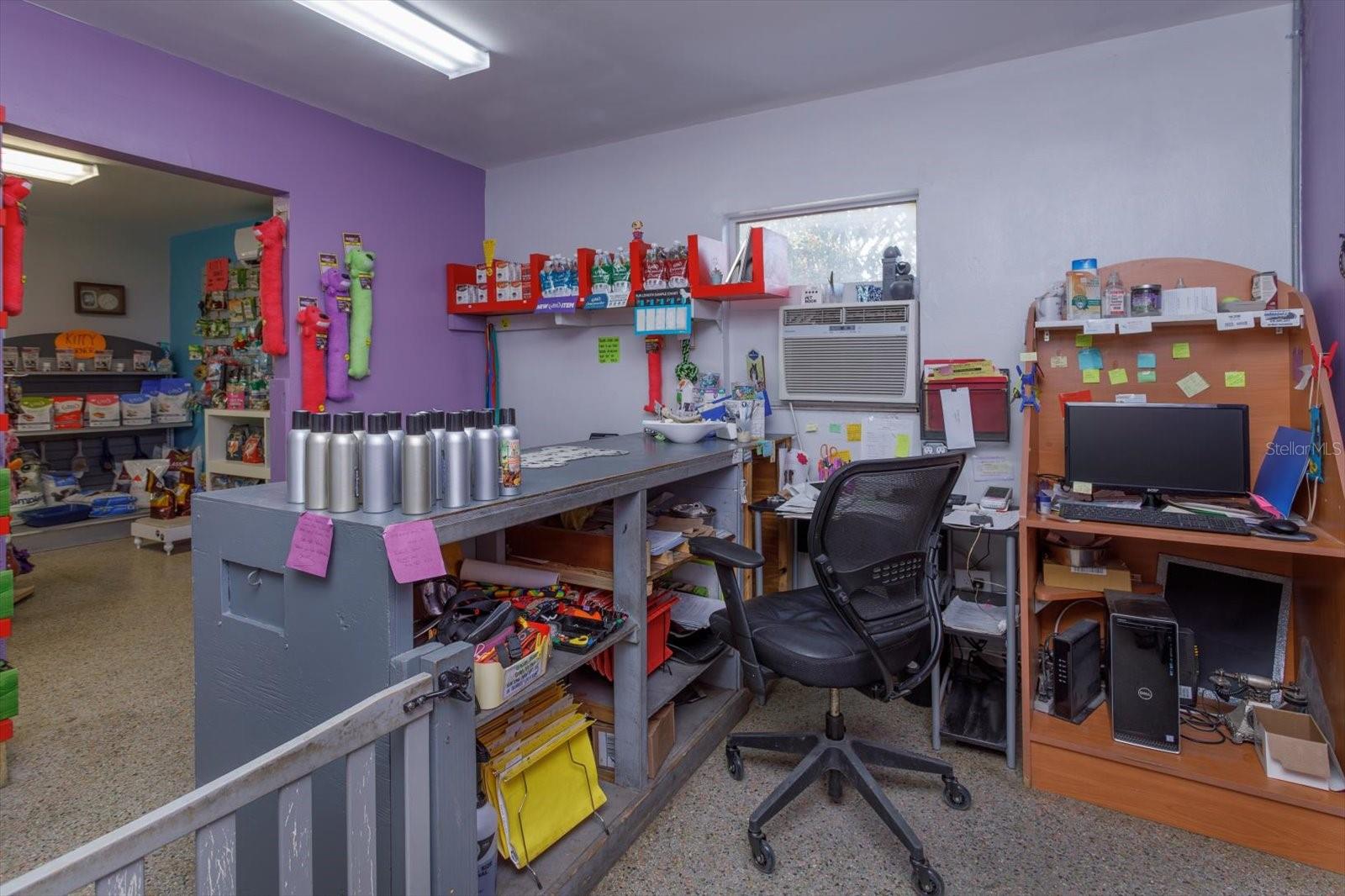 Image 10 of 35 For 1933 Volusia Avenue