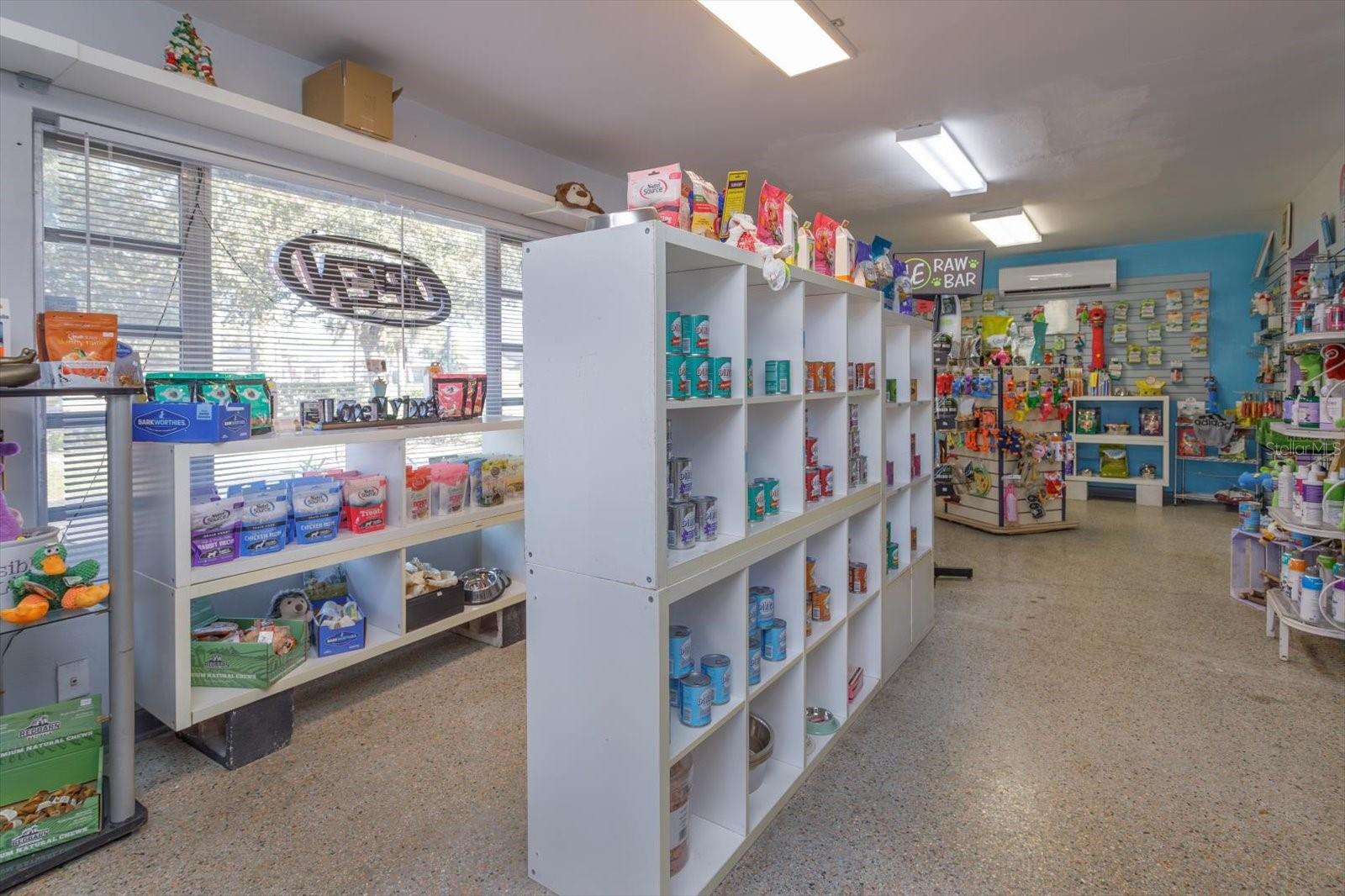 Image 12 of 35 For 1933 Volusia Avenue