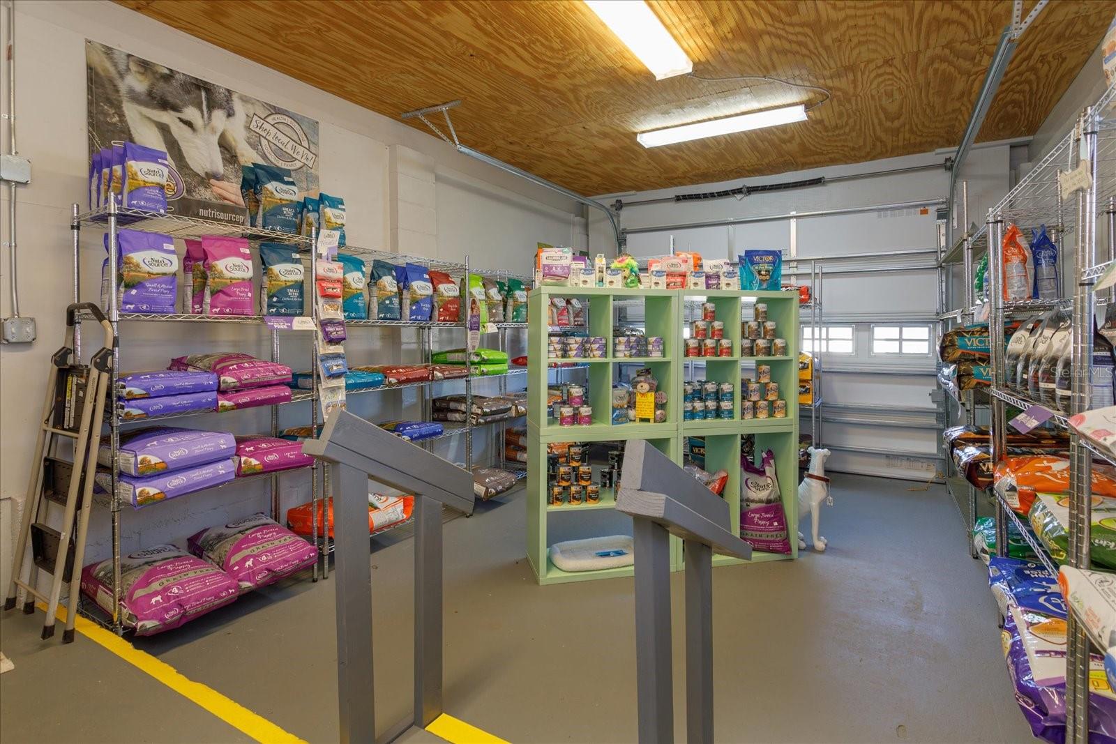 Image 17 of 35 For 1933 Volusia Avenue