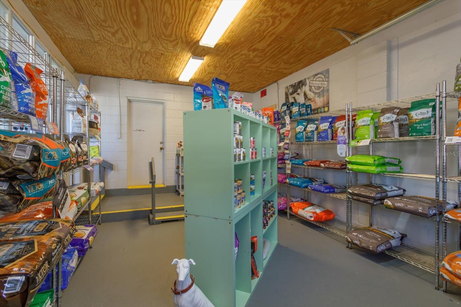 Image 18 of 35 For 1933 Volusia Avenue