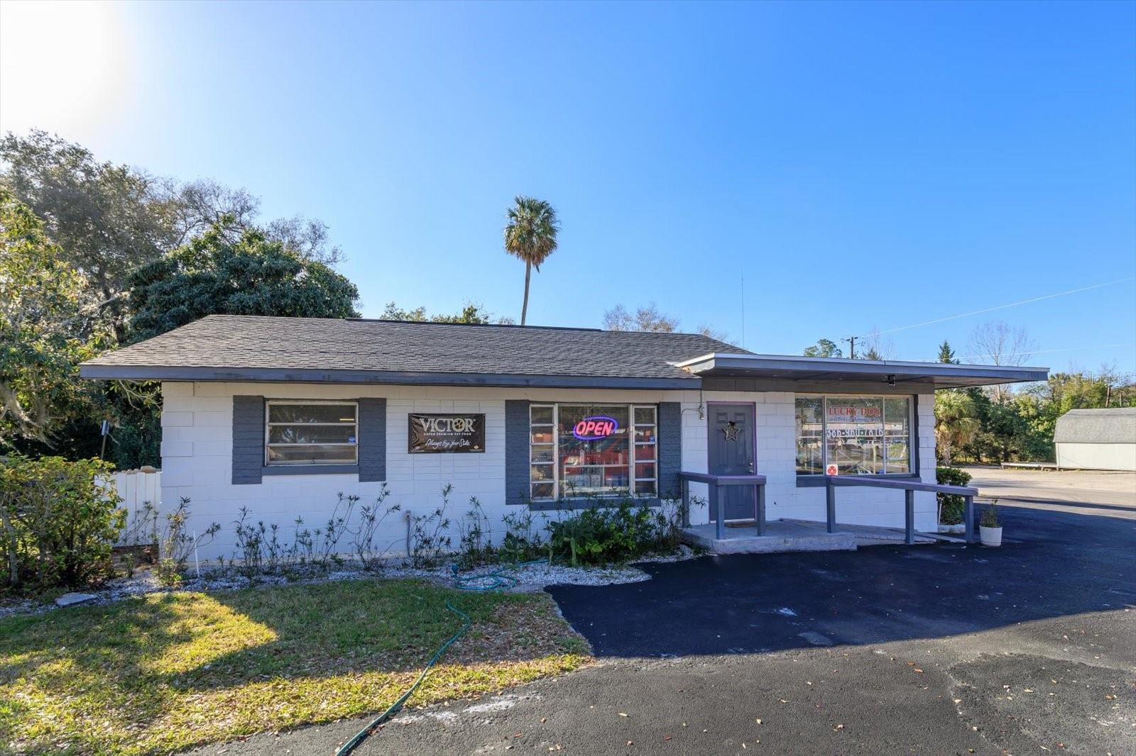 Image 2 of 35 For 1933 Volusia Avenue