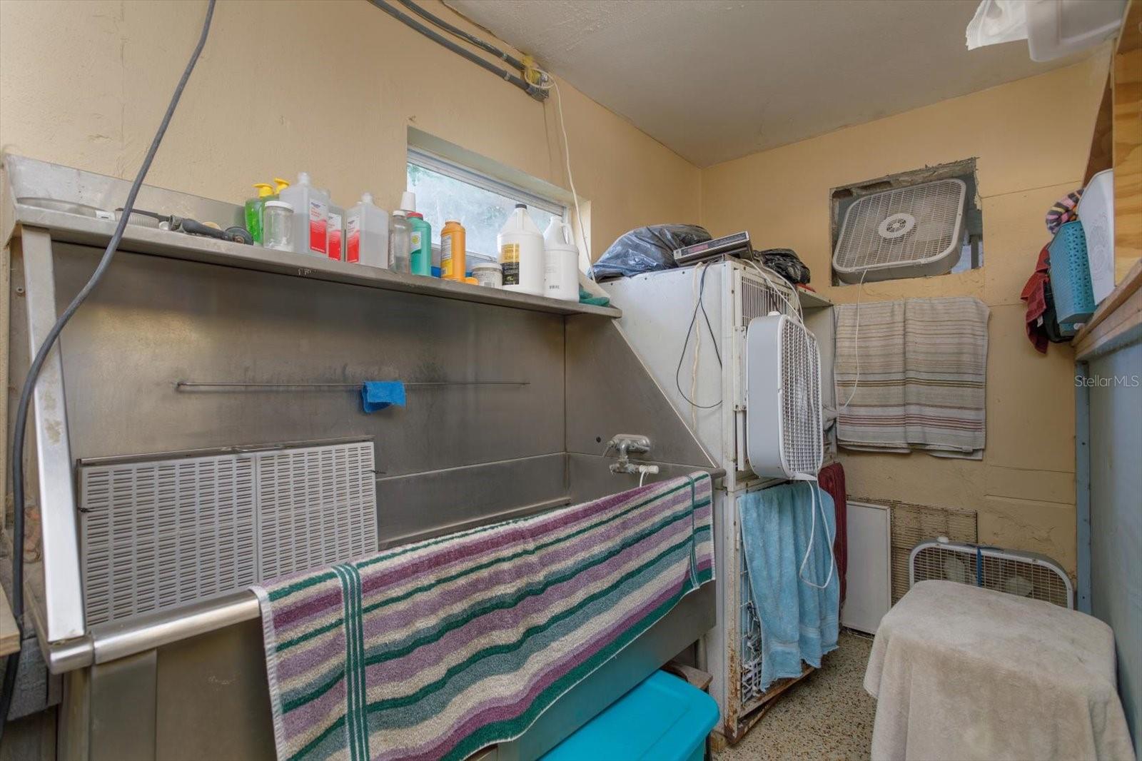 Image 24 of 35 For 1933 Volusia Avenue