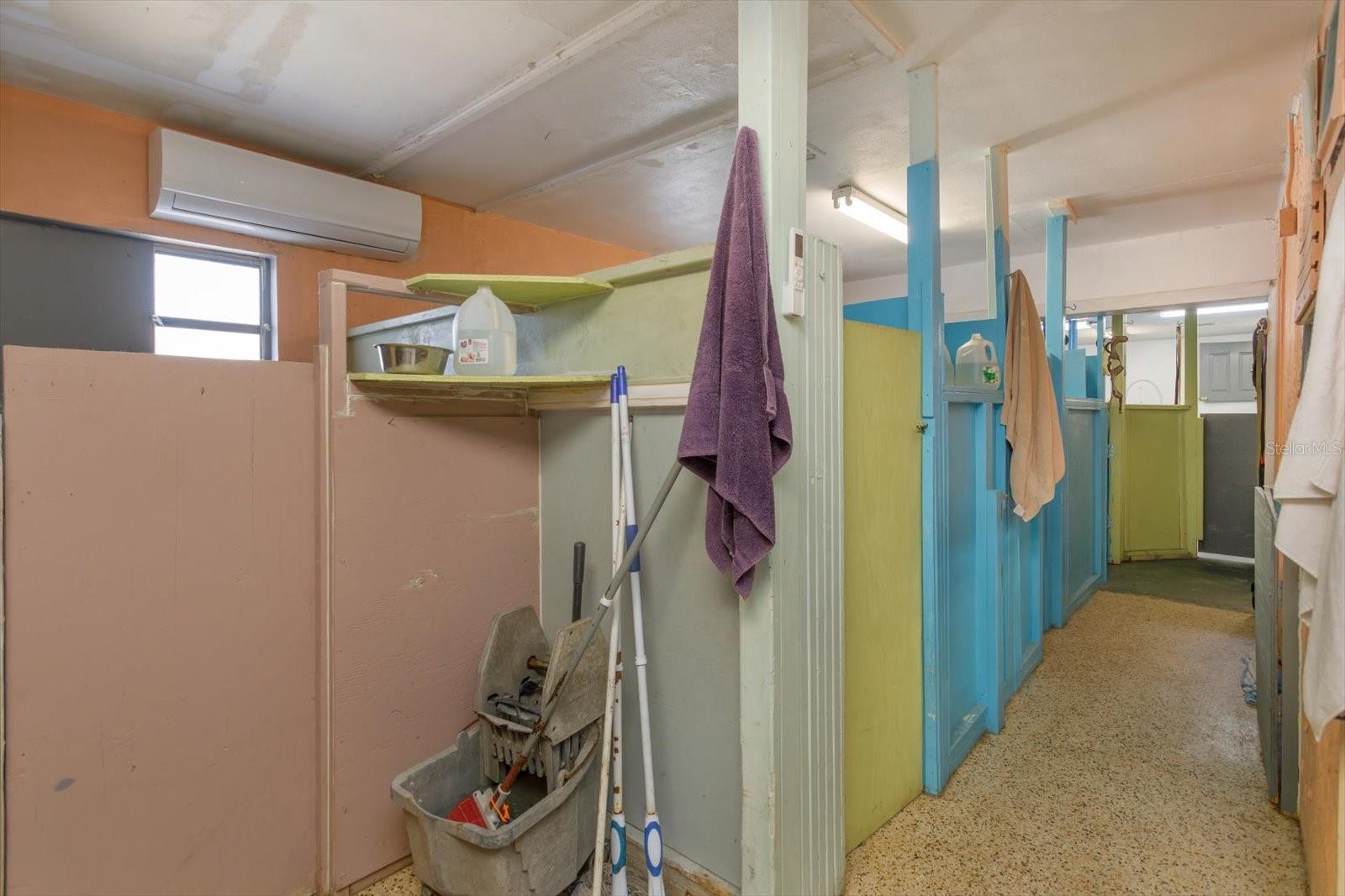 Image 27 of 35 For 1933 Volusia Avenue