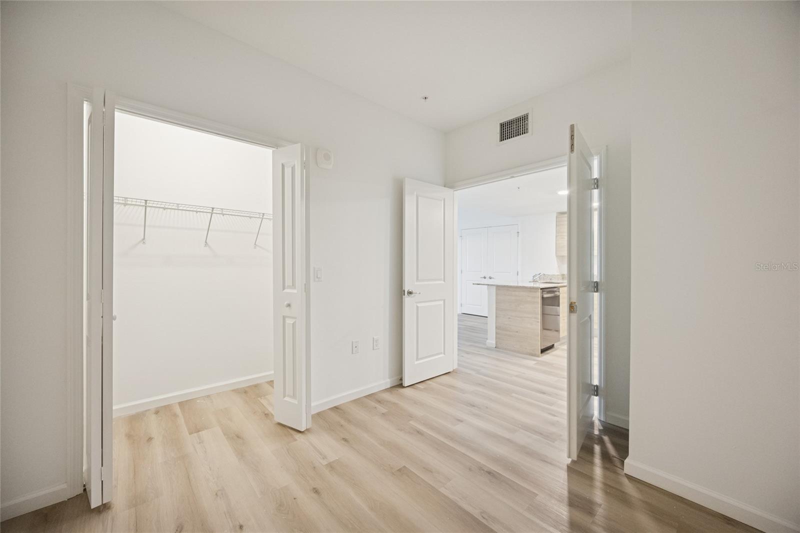 Image 10 of 25 For 1210 Southstation Place 209