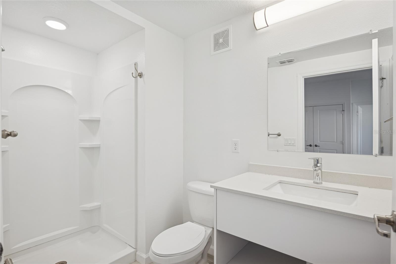 Image 18 of 25 For 1210 Southstation Place 209