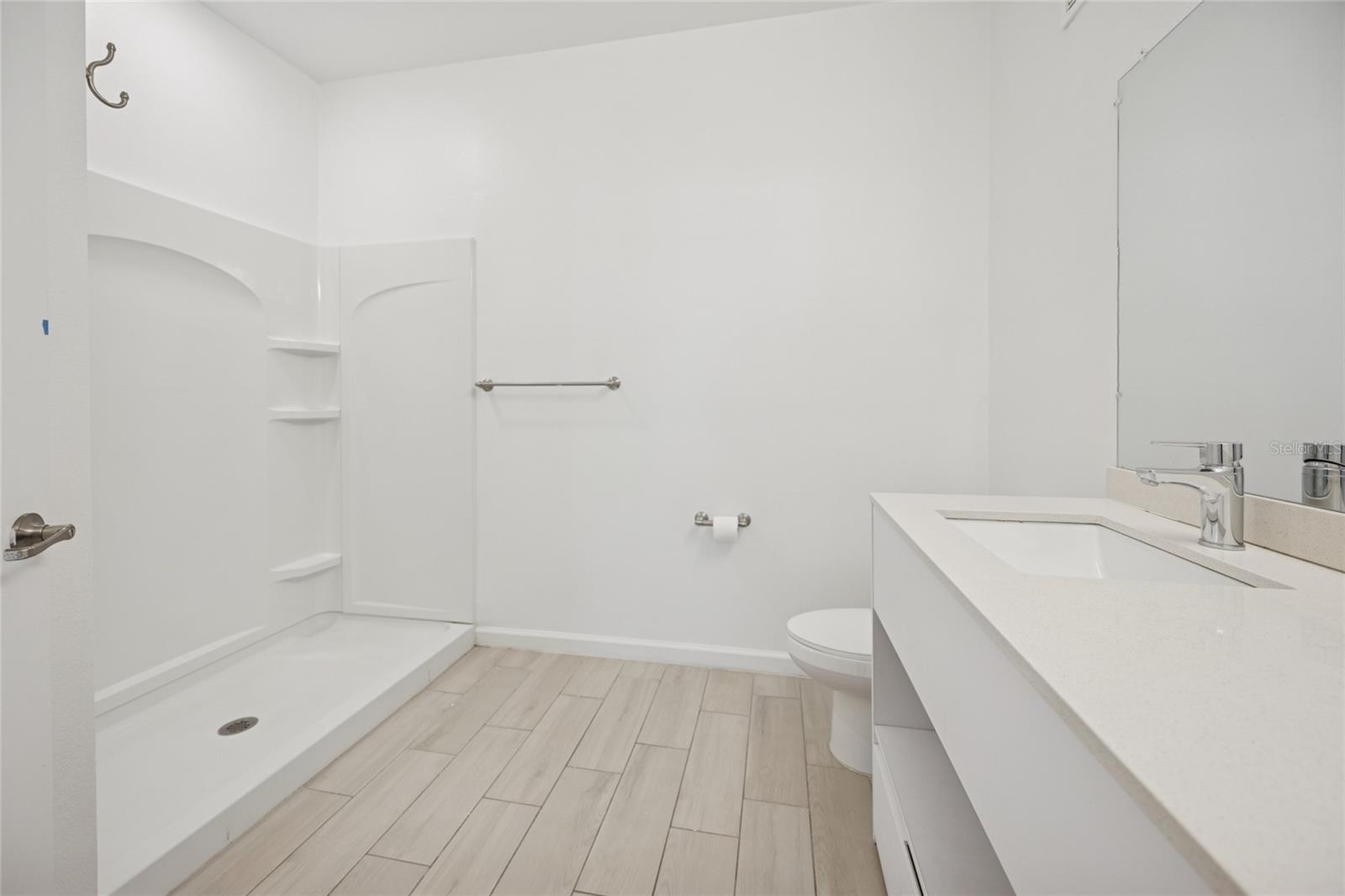 Image 21 of 25 For 1210 Southstation Place 209