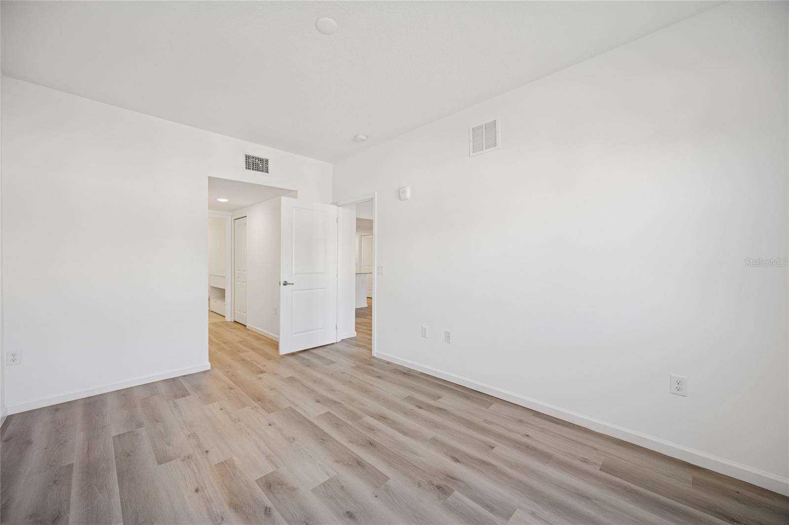 Image 24 of 25 For 1210 Southstation Place 209