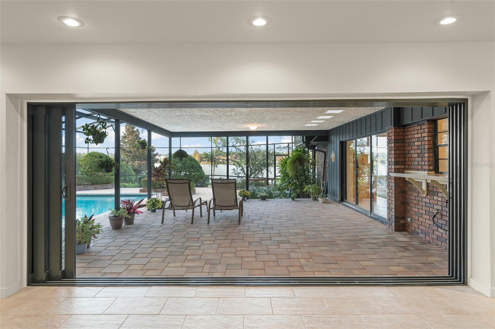 Image 14 of 61 For 150 Spring Cove Trail