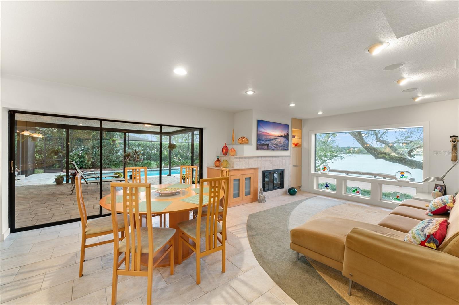 Image 15 of 61 For 150 Spring Cove Trail