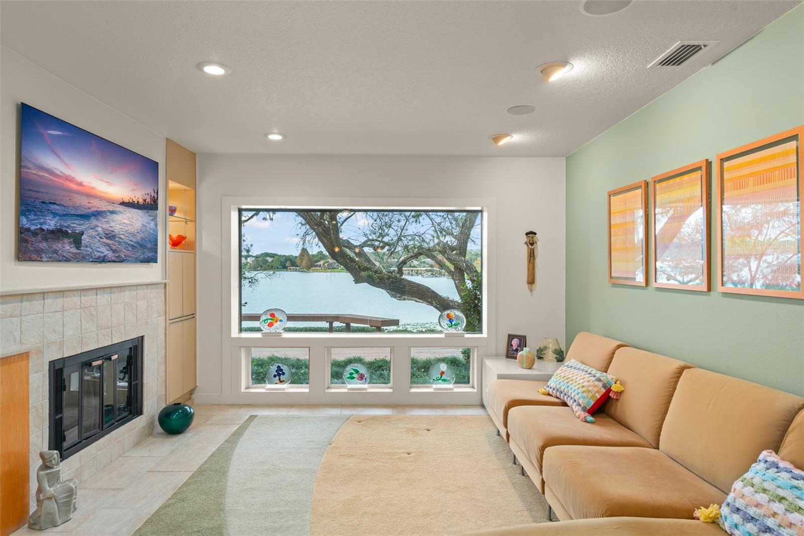 Image 17 of 61 For 150 Spring Cove Trail