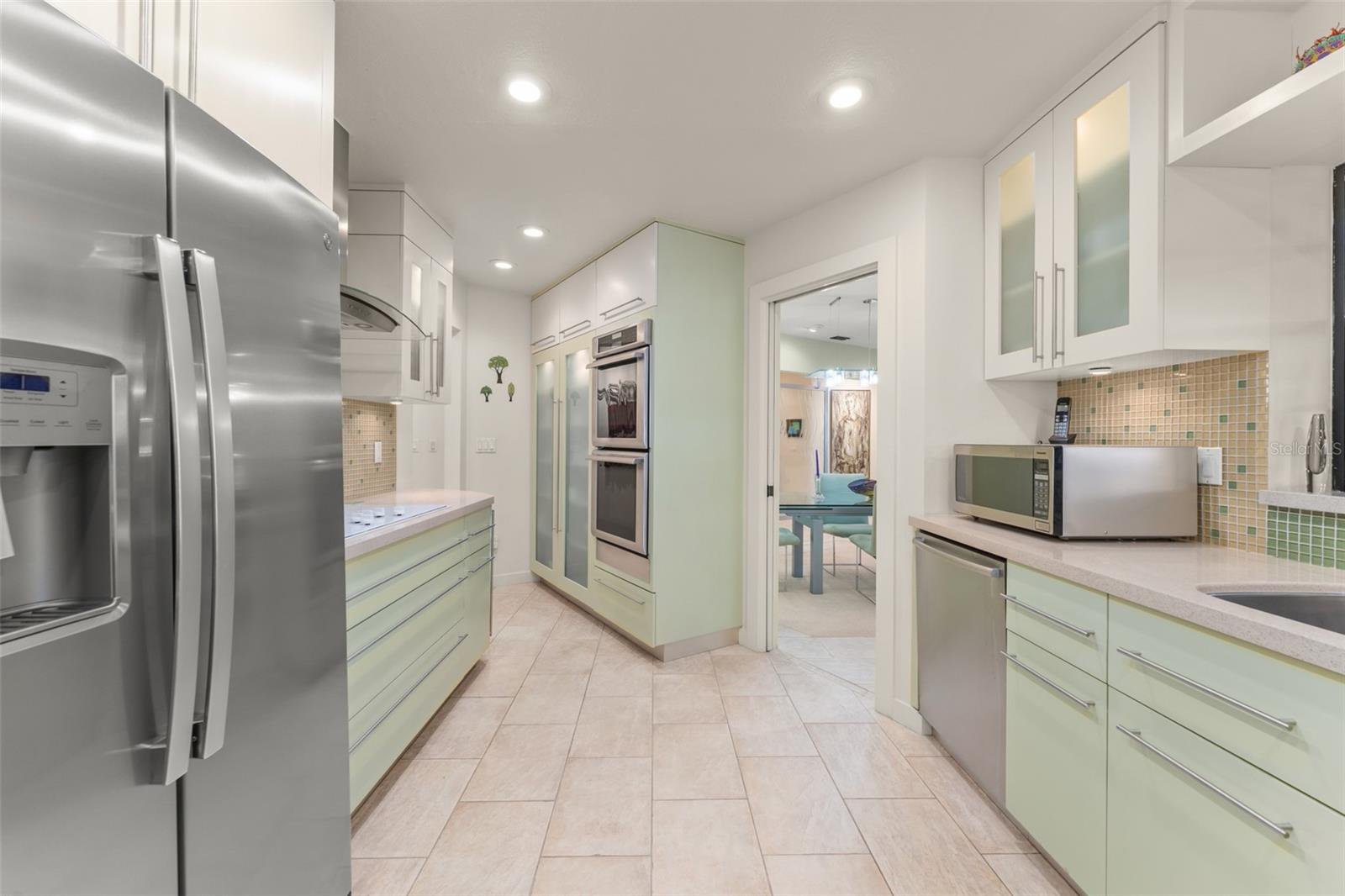 Image 23 of 61 For 150 Spring Cove Trail