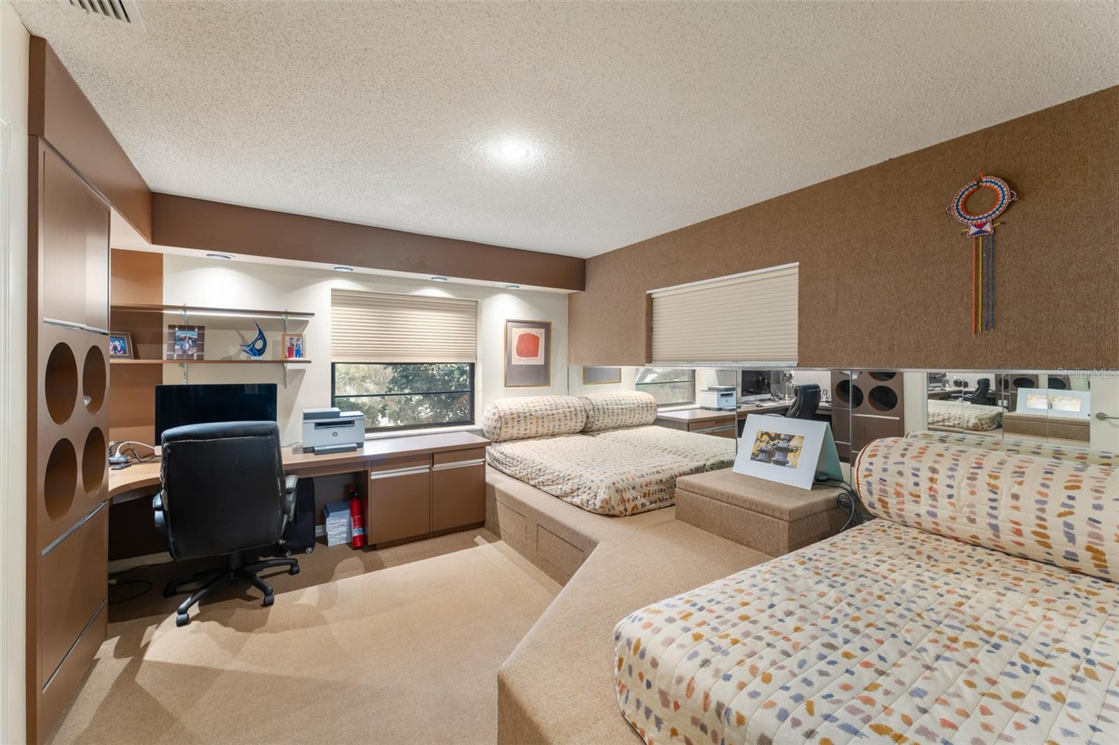 Image 42 of 61 For 150 Spring Cove Trail