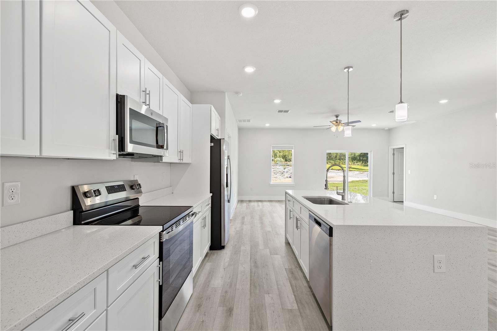 Image 6 of 26 For 16969 30th Avenue Road