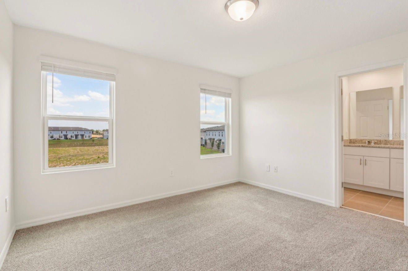 Image 17 of 34 For 16390 Bird Of Paradise Avenue