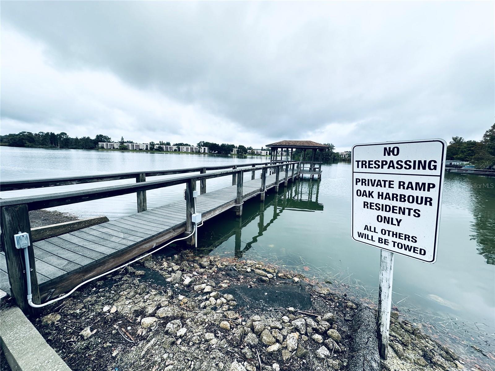 Image 45 of 51 For 525 Oak Terrace 121