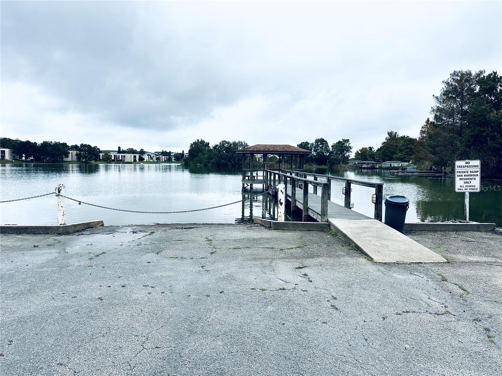 Image 48 of 51 For 525 Oak Terrace 121