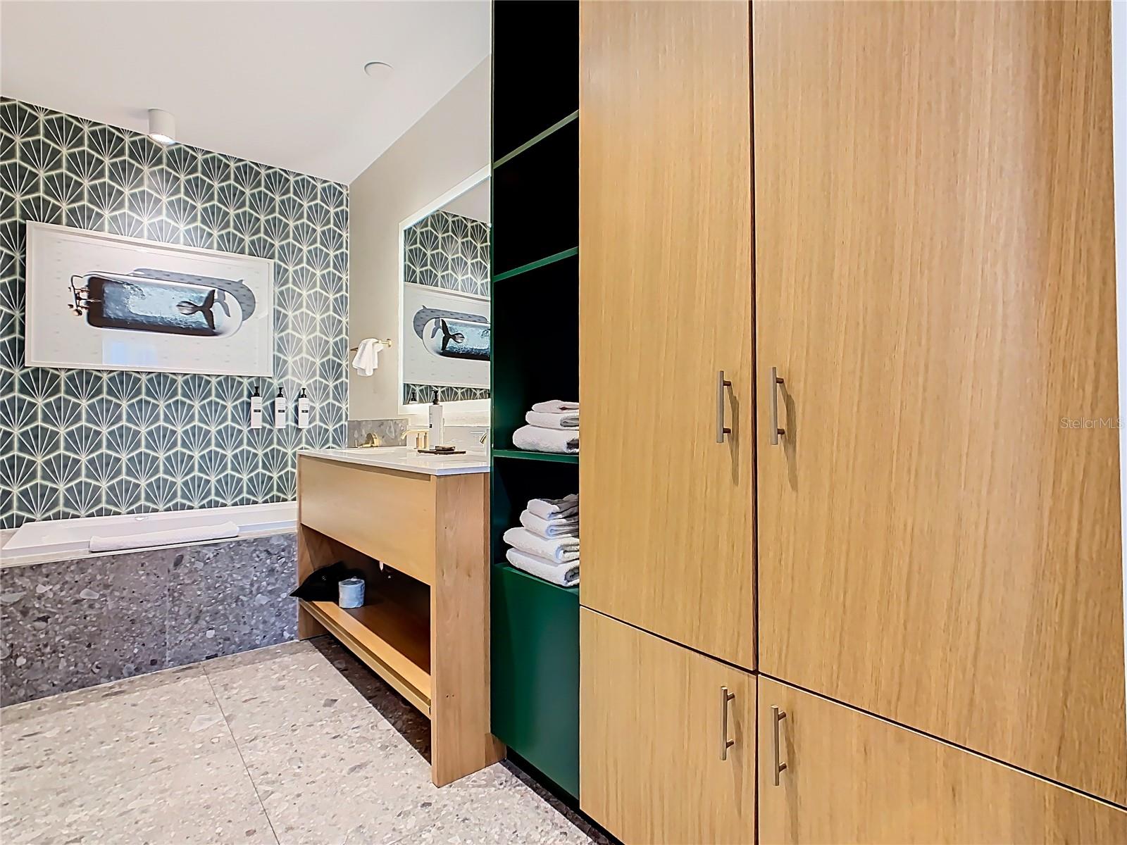 Image 22 of 45 For 3151 Sunset Walk Drive 218